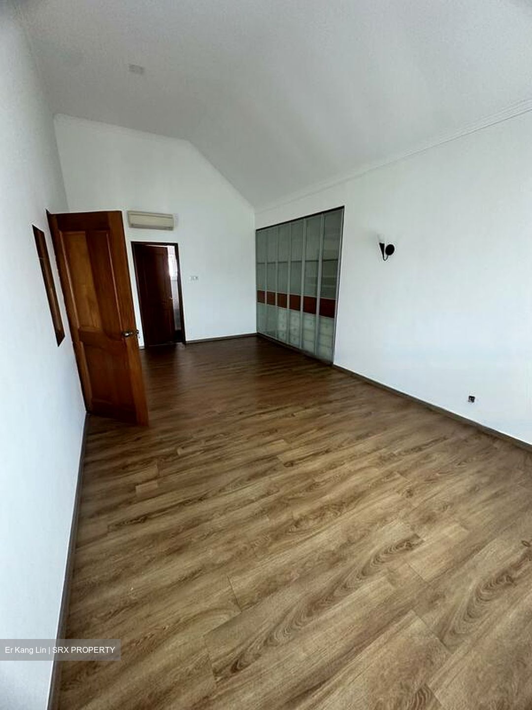 Dunearn Road (D11), Detached #483531811